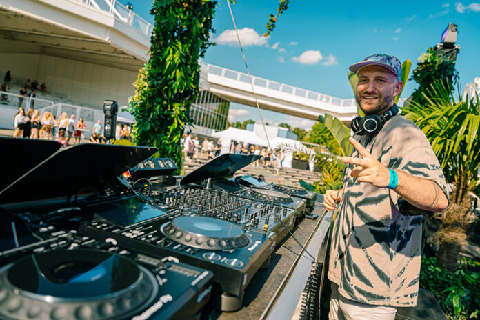 ALEX BREITLING ALEX BREITLING