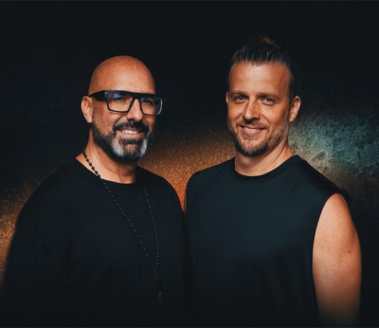 HUS & CEBALLOS
