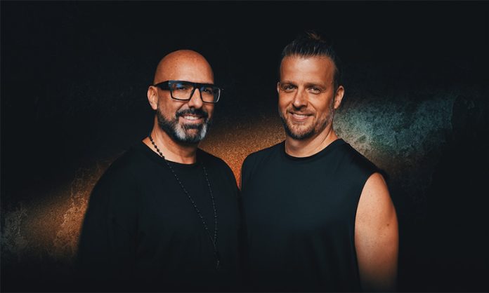 CHUS & CEBALLOS HUS & CEBALLOS